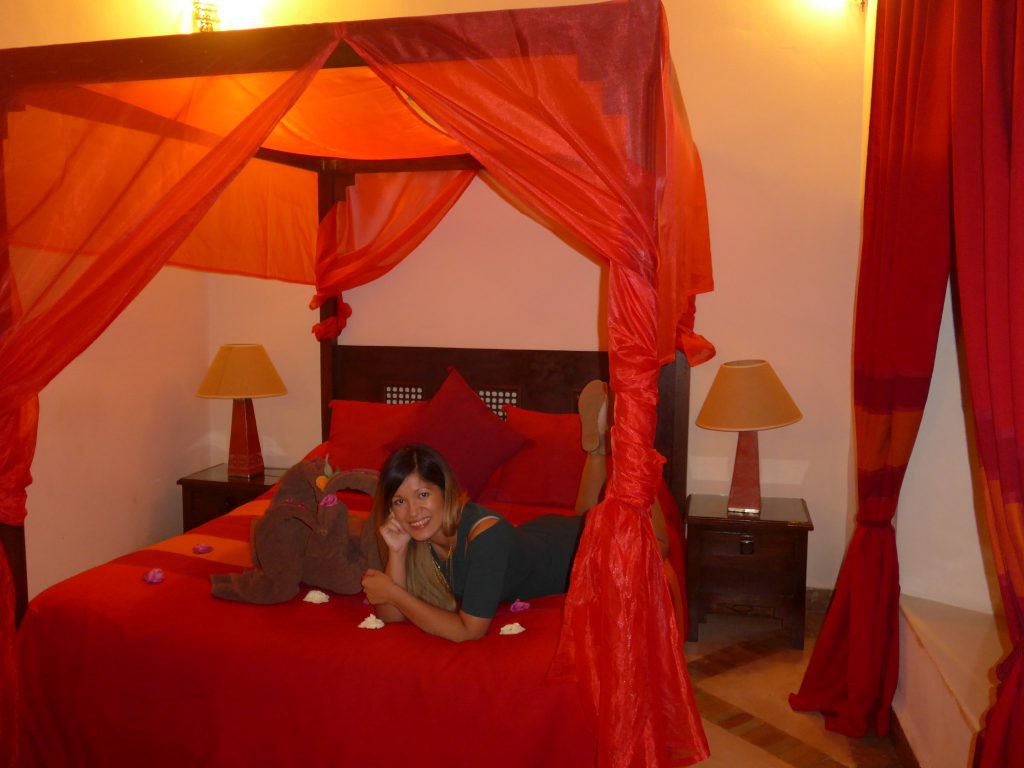 Bed in Soaray Room at Riad Dar Dialkoum