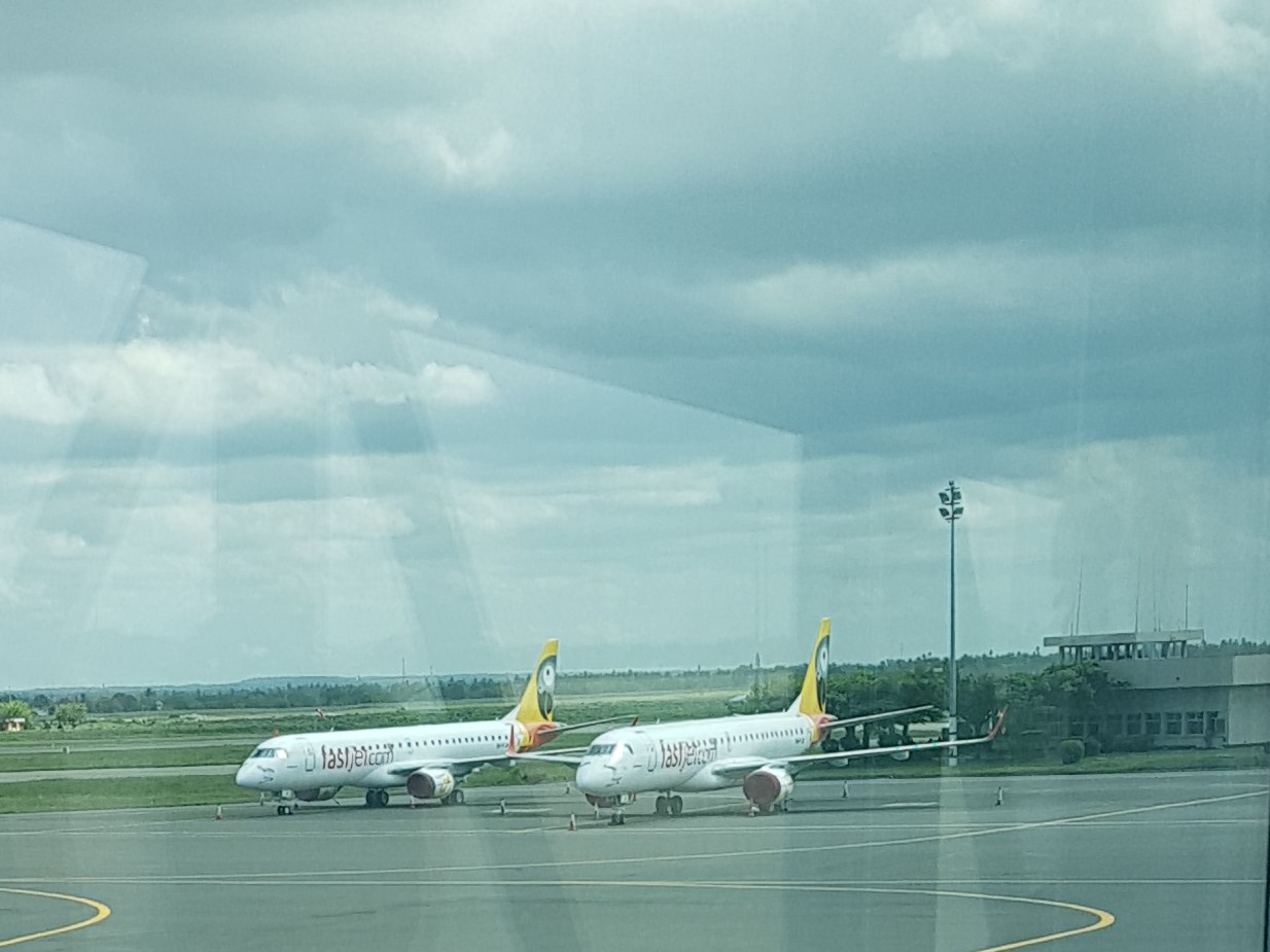 Fastjet Airplanes