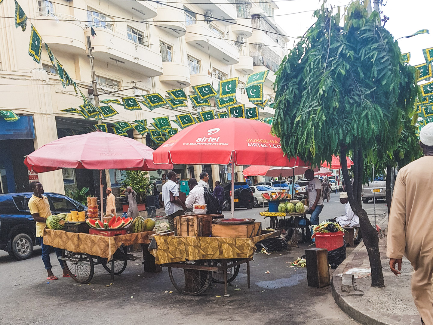 Dar es Salaam Fruit Vendors