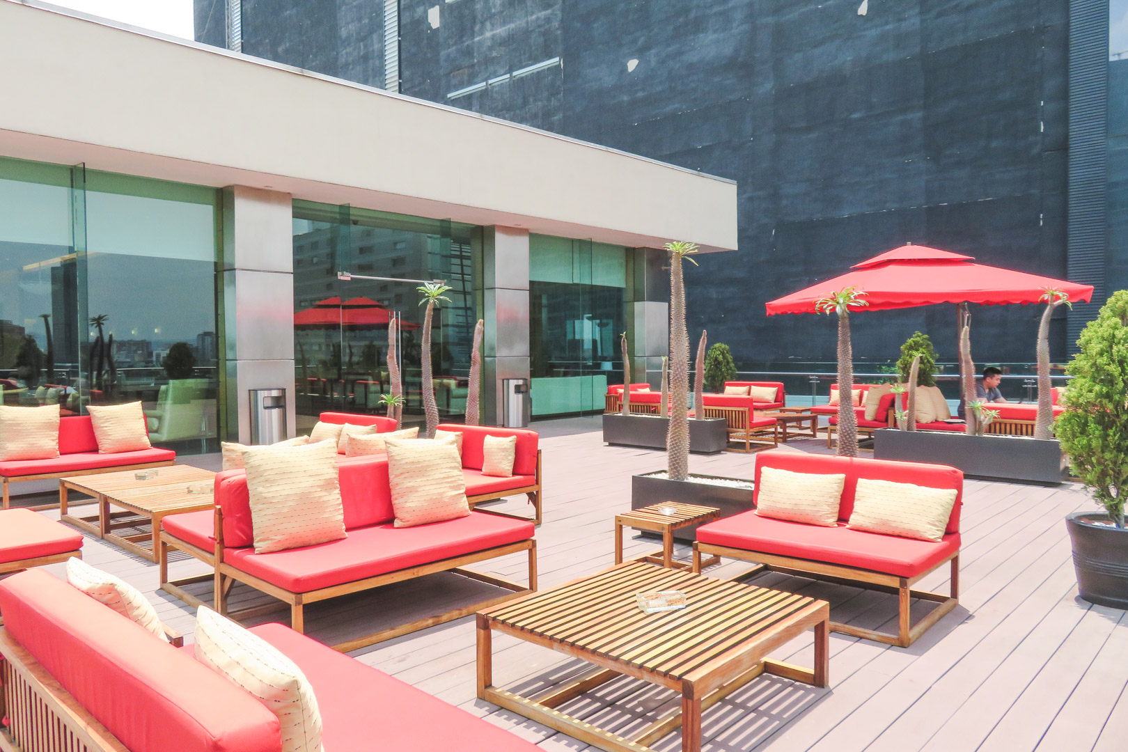 Mexico City Marriott Reforma Executive Lounge Outdoor Area