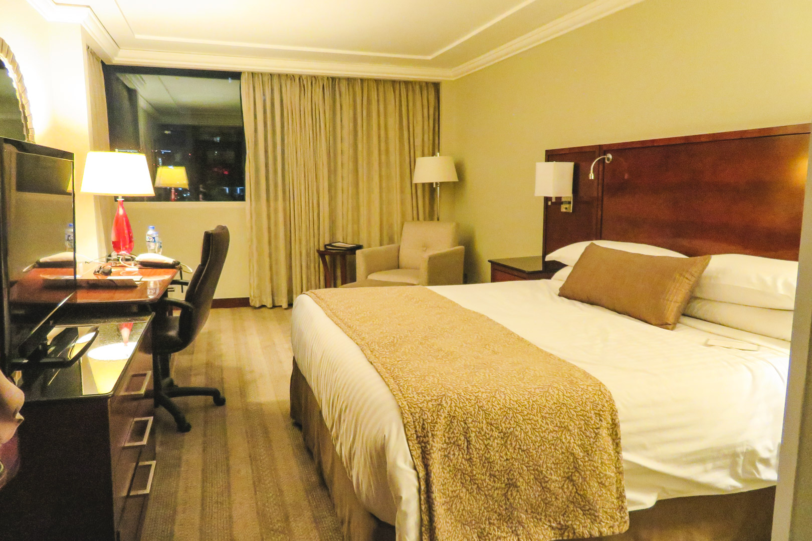 Mexico City Marriott Reforma King Bed Room