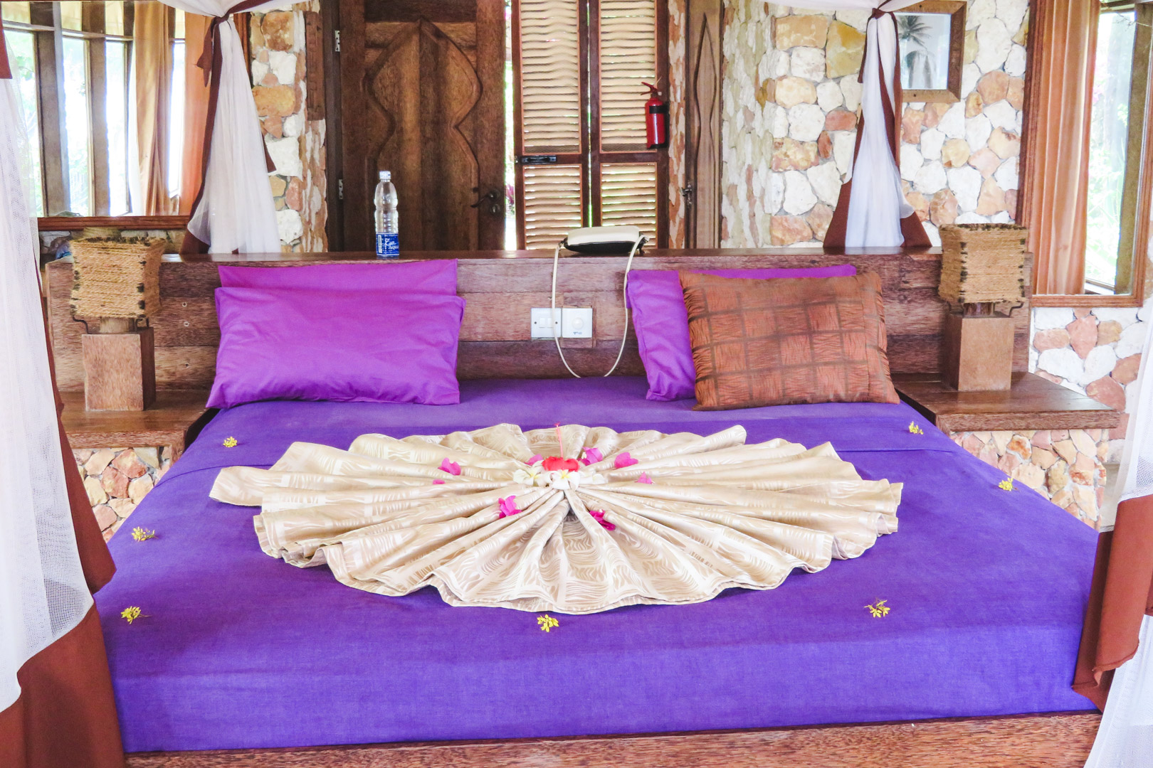 Bed at Seasons Lodge (2)