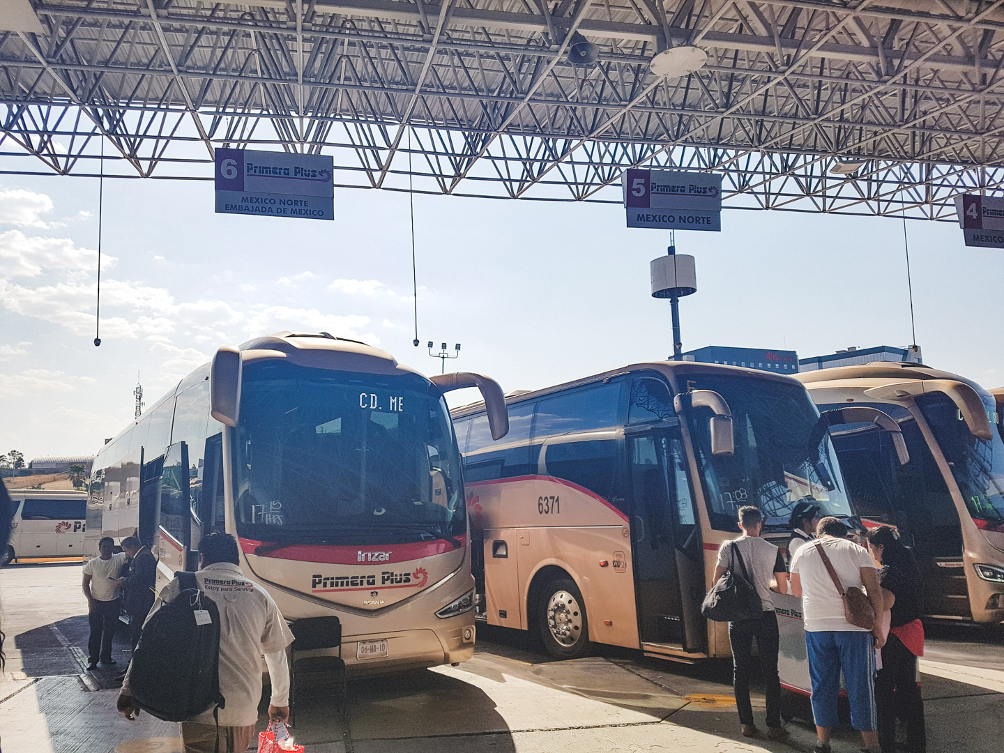 A guide to taking the Mexico City to Querétaro bus. The Primera Plus Querétaro bus is super convenient and comfortable!