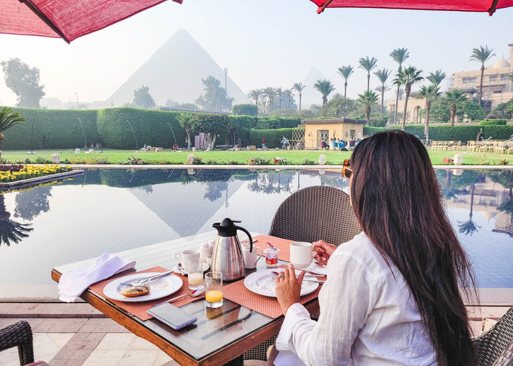 Marriott Mena House Breakfast with View of Pyramids