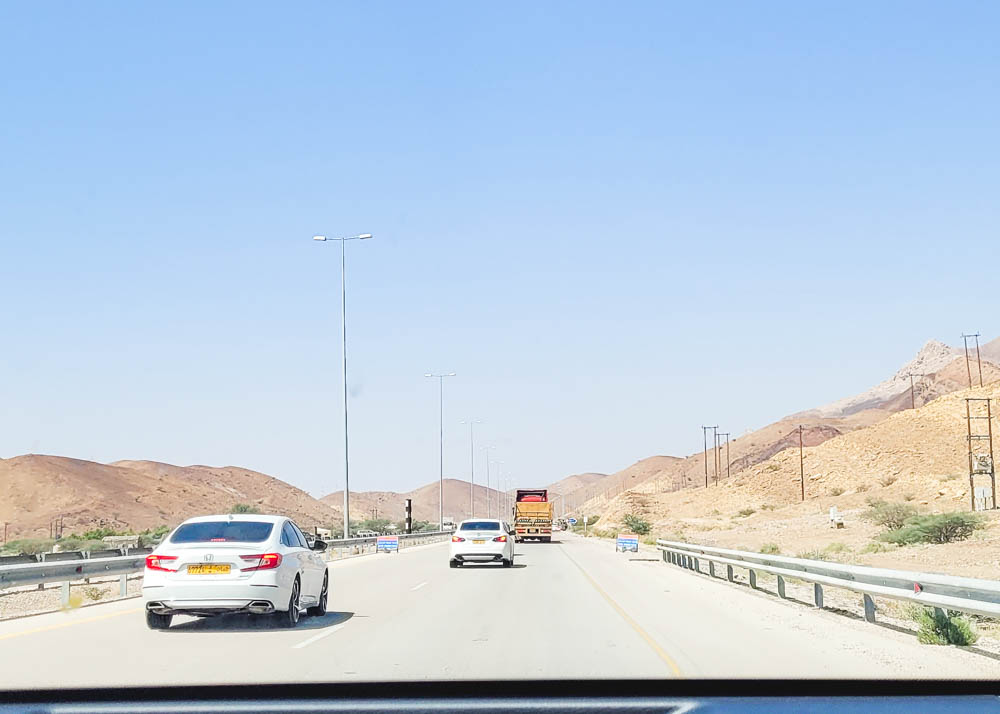 Driving in Oman Speed Limit