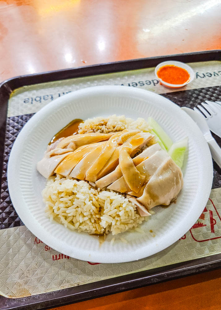 A plate of chicken rice from Tian Tian Hainanese Chicken Rice