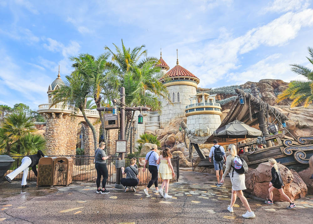 Morning Standby Queue at Little Mermaid