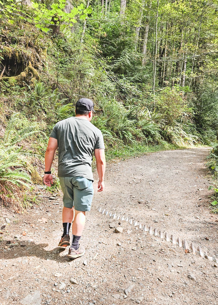 Hiking with Kuhl Men's Shorts Shift Amphibia