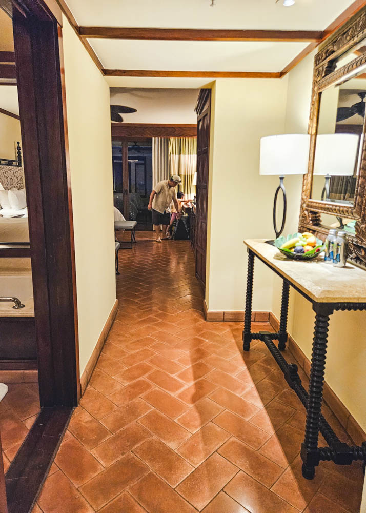 JW Marriott Guanacaste Oceanfront Deluxe Room Hallway