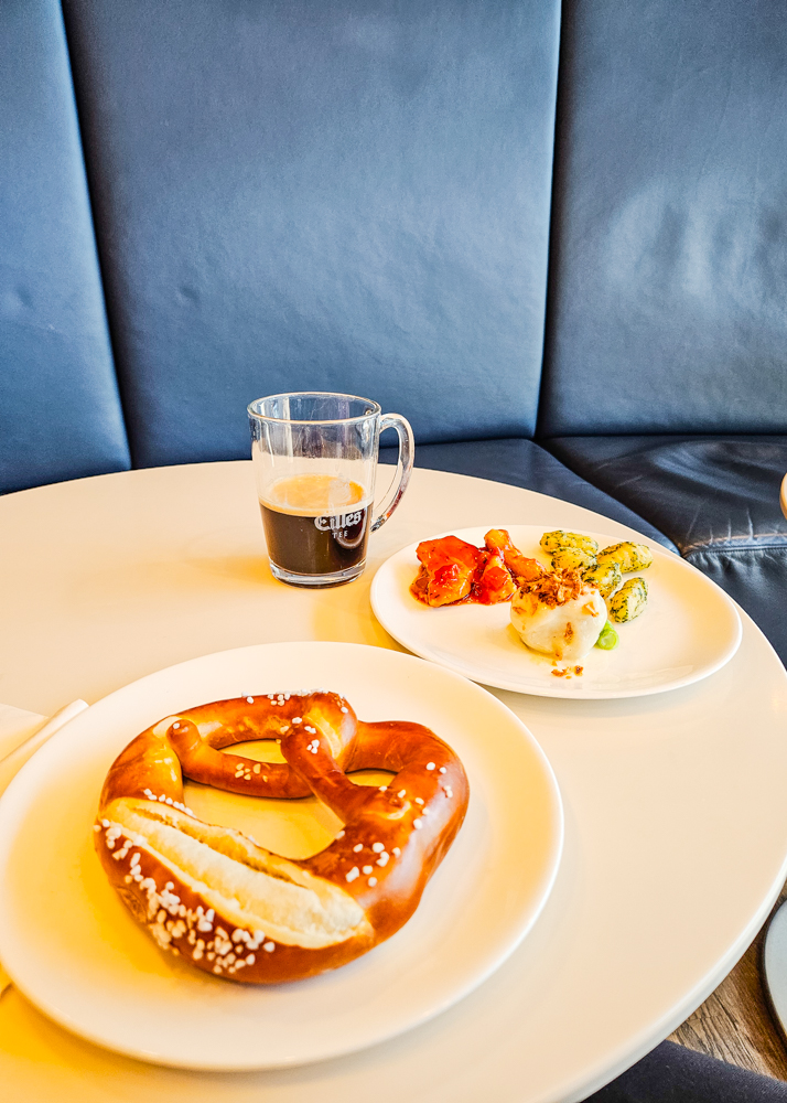Lufthansa Business Class Lounge Pretzel