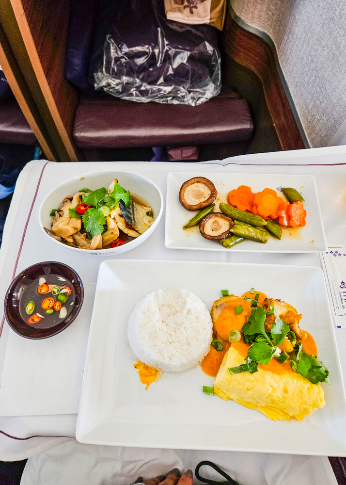 Thai Airways Business Class Thai Main