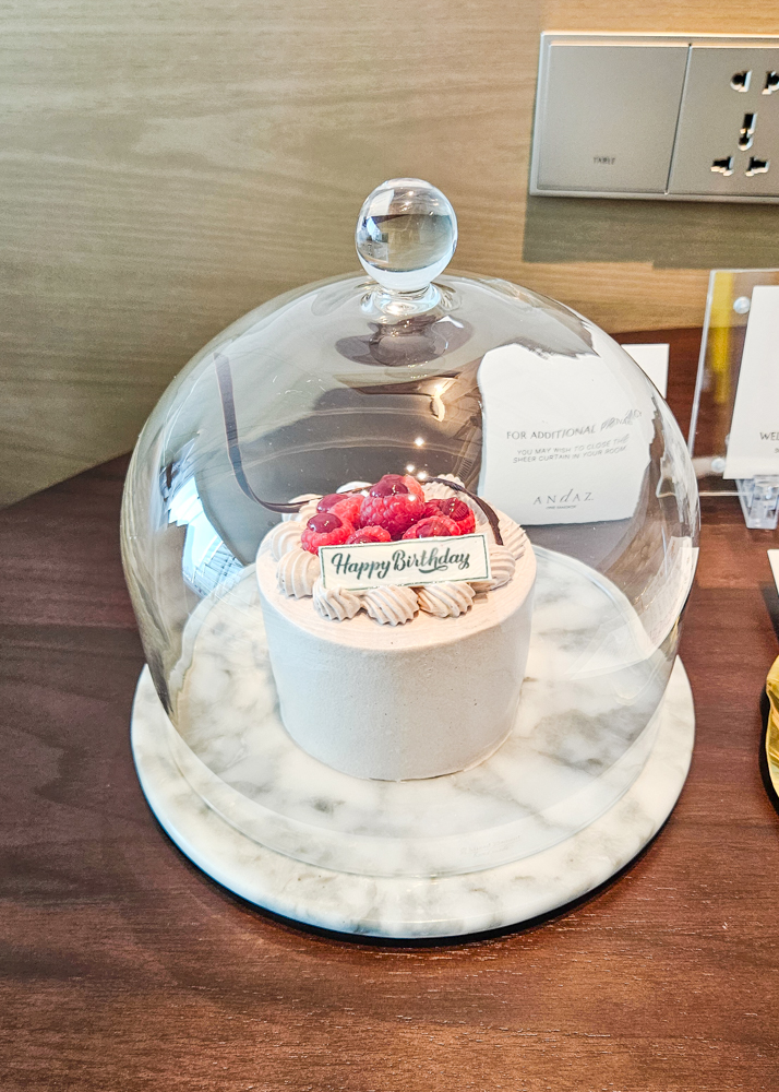 Andaz One Bangkok Birthday Cake