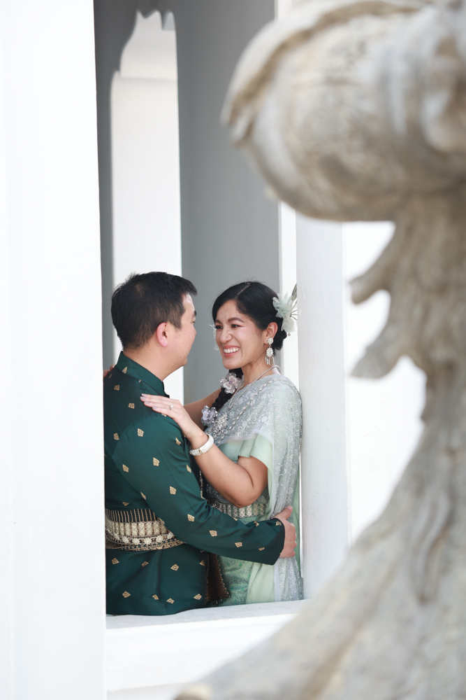 Wat Arun Photoshoot Couple