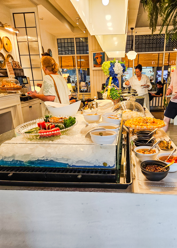 Coral Lounge Phuket Buffet