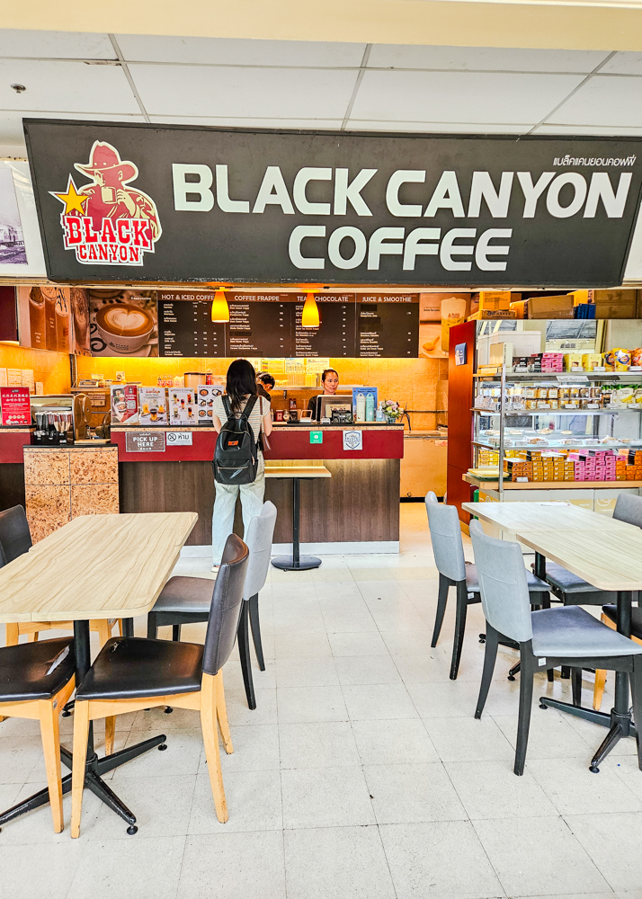Hua Lamphong Station Black Canyon Coffee