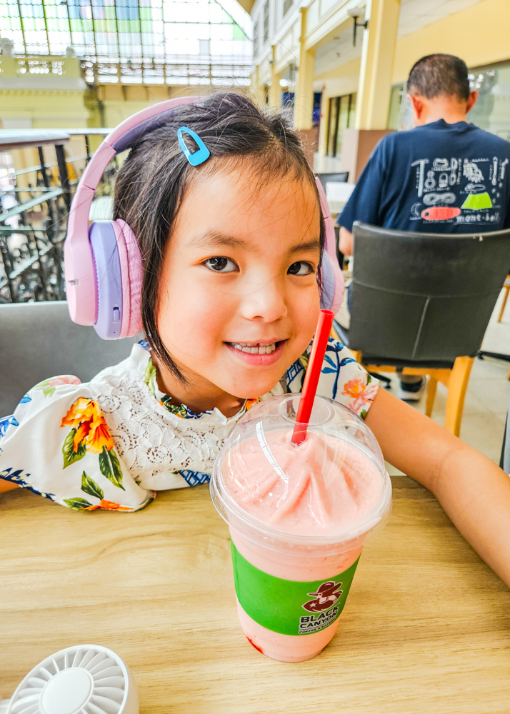 Hua Lamphong Train Station Bangkok Smoothie