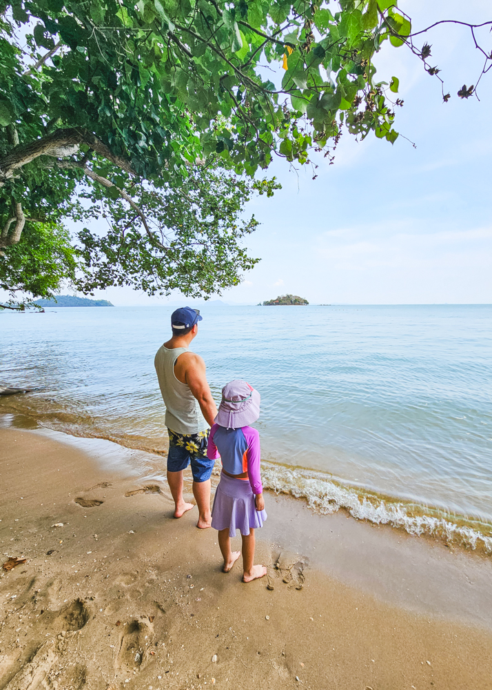 Island Escape by Burasari Beach