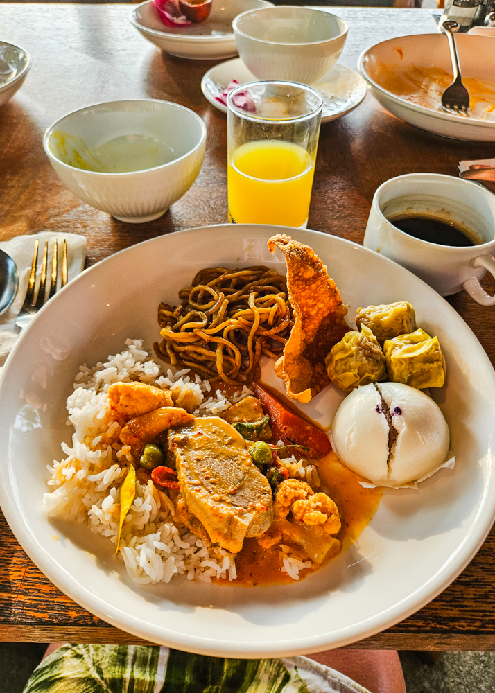 Island Escape by Burasari Breakfast Buffet Asian Options