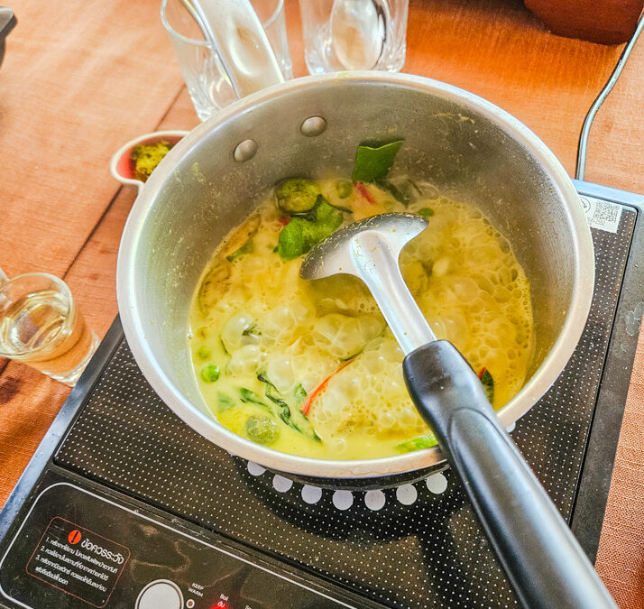 Island Escape by Burasari Thai Cooking Class Green Curry 2