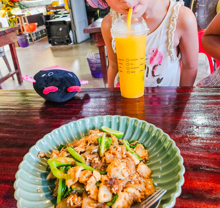 Pa Yoi Restaurant with Kids