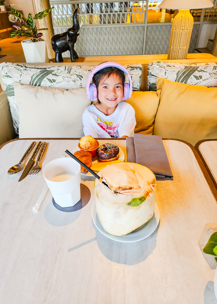 The Naka Island Buffet Breakfast with Kids