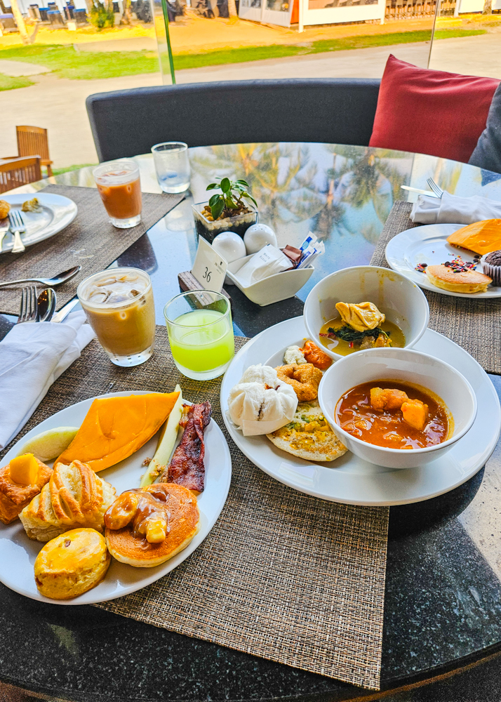 JW Marriott Khao Lak Breakfast