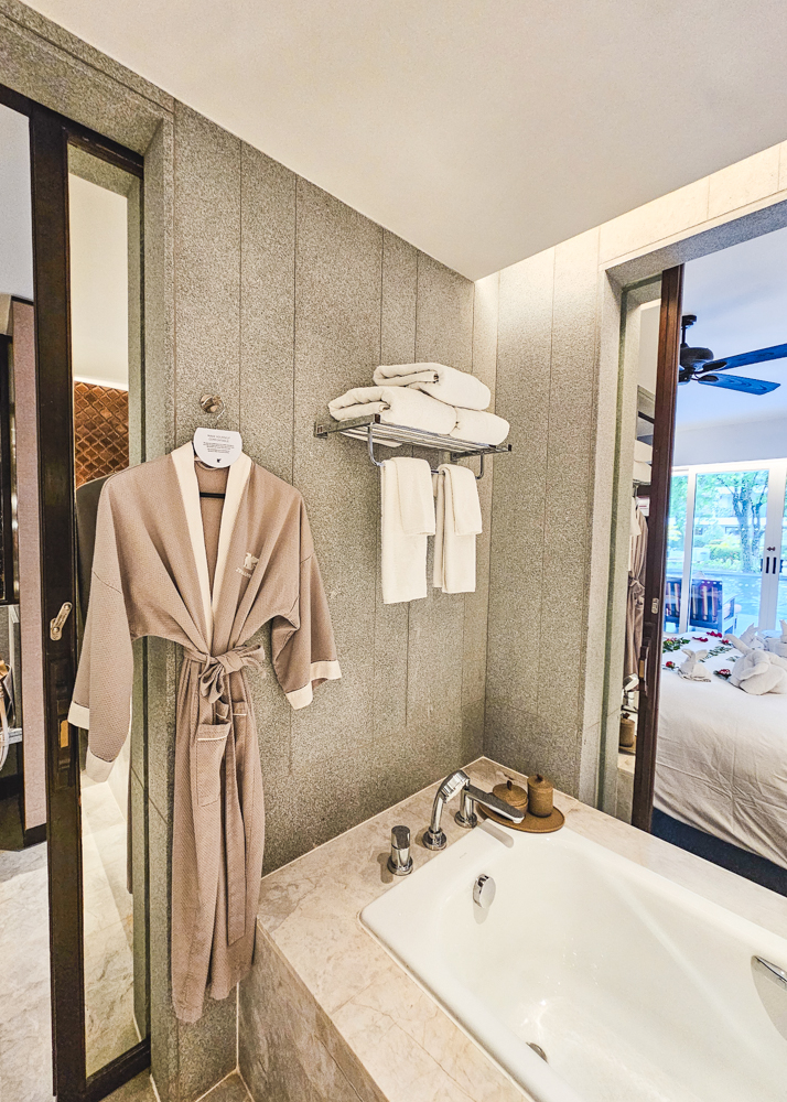 JW Marriott Khao Lak Deluxe Lagoon Room Bathtub